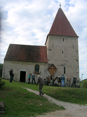 Die Wehrkirche in Penk (Foto: Riedl-Valder)