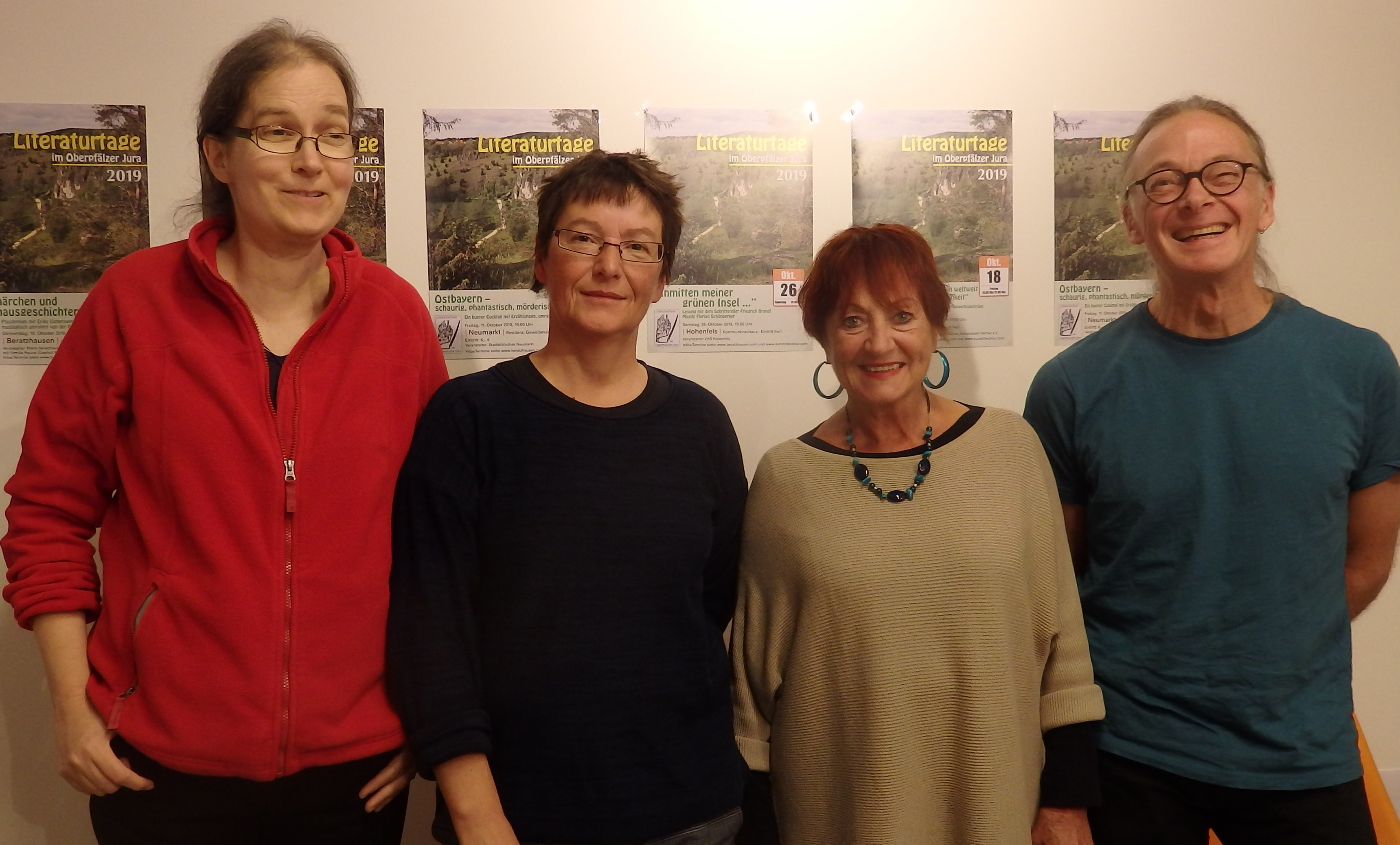 Autorentagung in Regensburg Annette Warsönke, Sandra Uschtrin, Elfi Hartenstein und Dr. Dieter Lohr (Foto: Chr. Riedl-Valder)